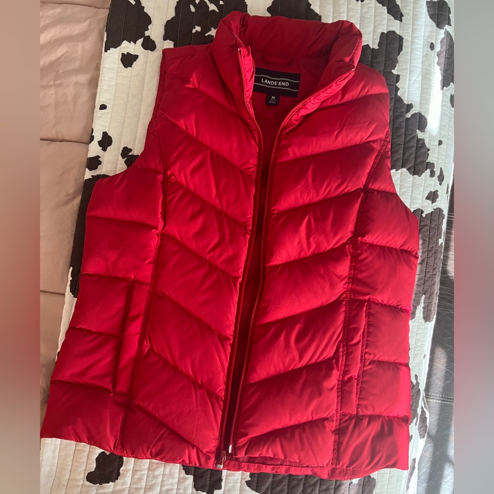 Lands’ End Down Lined Puffer Vest - RED (M 10-12)